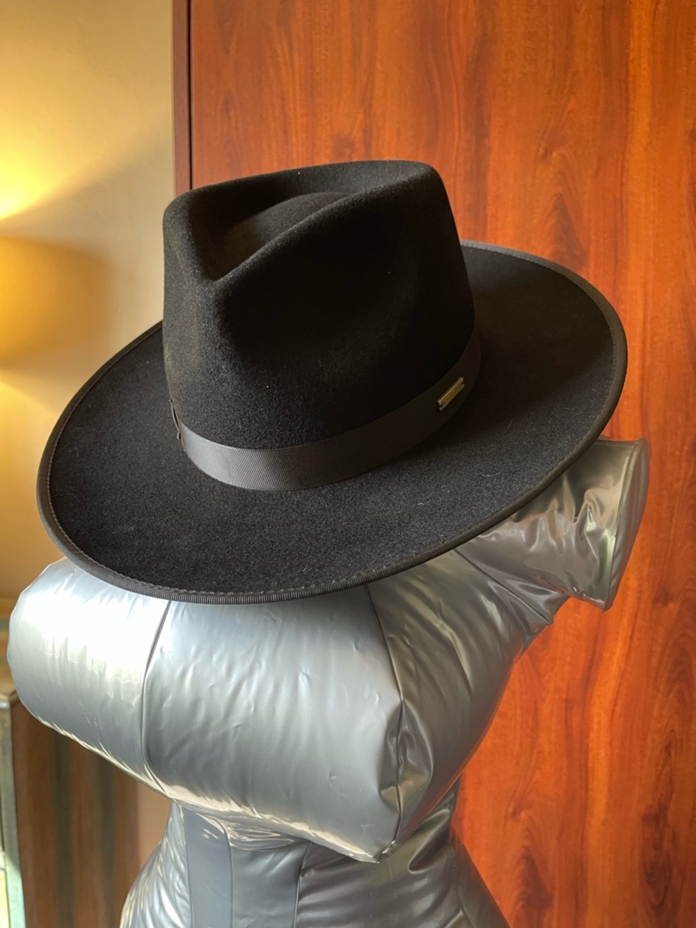 GIGI PIP Monroe Rancher Black Felt Wide Brim Hat with hat case